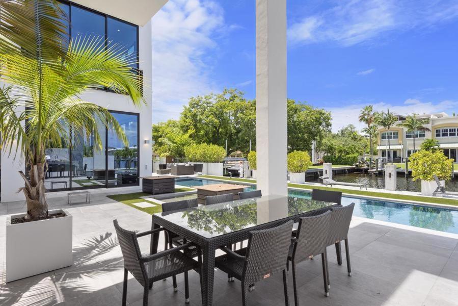 Boardwalk Mansion Villa Fort Lauderdale Exterior photo