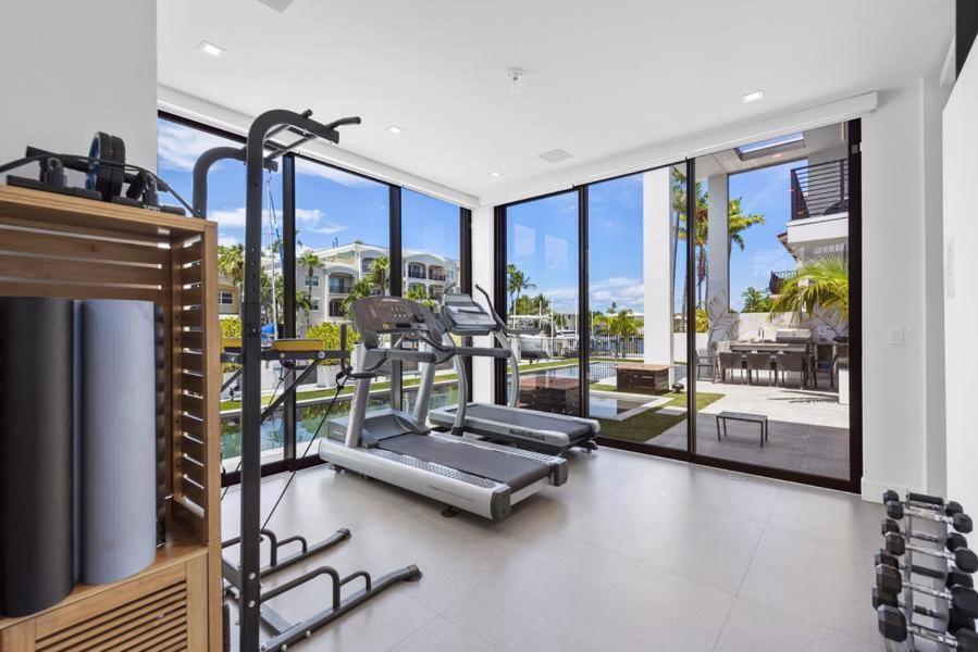 Boardwalk Mansion Villa Fort Lauderdale Exterior photo