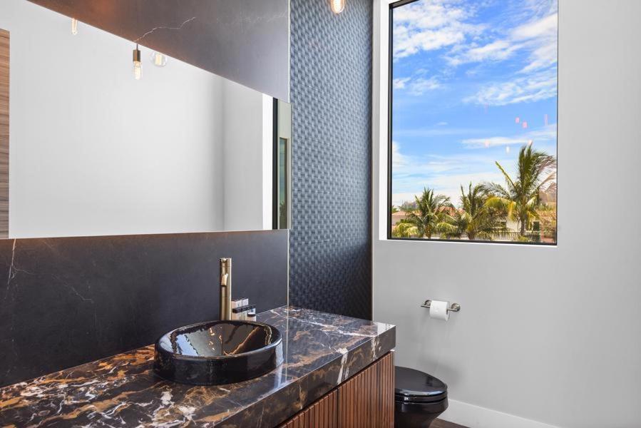 Boardwalk Mansion Villa Fort Lauderdale Exterior photo